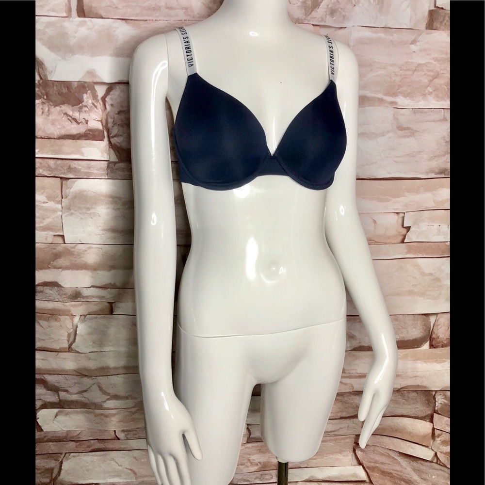 Victoria’s Secret Bra size 32DD